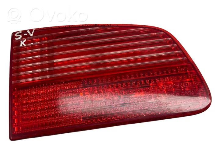 Saab 9-5 Lampy tylnej klapy bagażnika 12758914