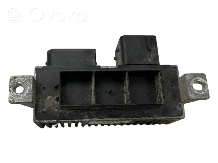 Nissan Qashqai Przekaźnik / Modul układu ogrzewania wstępnego 271206395R