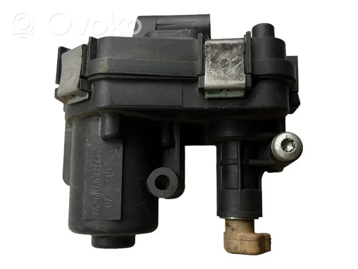 Opel Insignia A Intake manifold valve actuator/motor 7RF1D5M9J