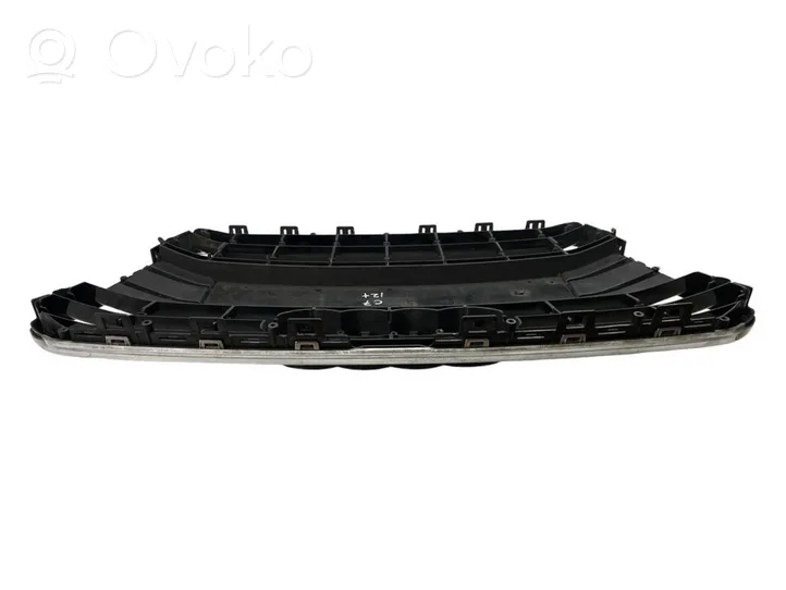 Audi A6 S6 C7 4G Griglia superiore del radiatore paraurti anteriore 4G0853653