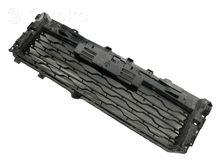 Mitsubishi L200 Unteres Gitter dreiteilig vorne 6402A515