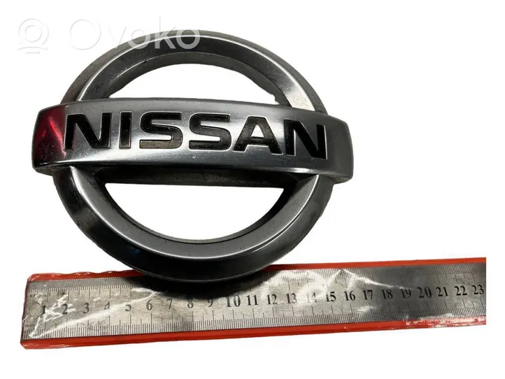 Nissan X-Trail T30 Logotipo/insignia/emblema del fabricante 62890EB30