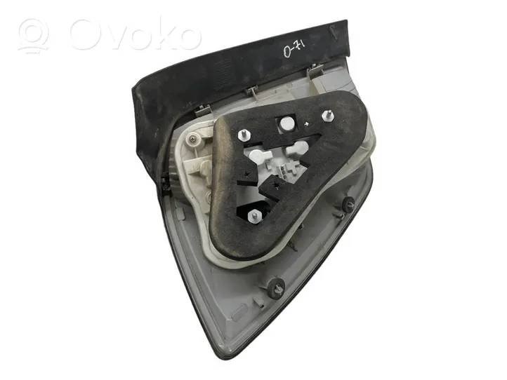 Opel Astra H Lampa tylna 24451840