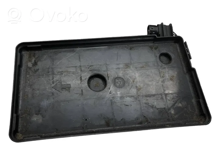 Lexus RX 330 - 350 - 400H Staffa di montaggio della batteria 7443148030