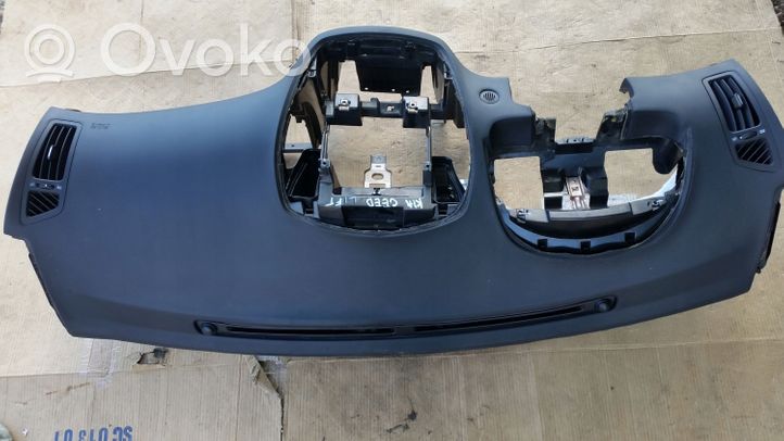 KIA Ceed Set airbag con pannello 847101H050