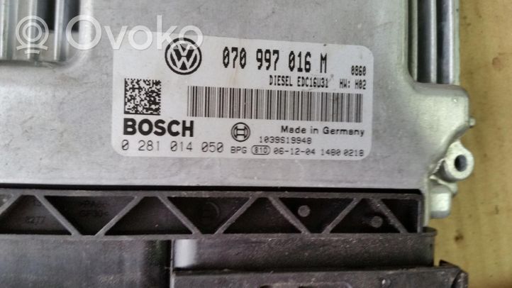 Volkswagen Multivan T5 Moottorin ohjainlaite/moduuli (käytetyt) 070997016M