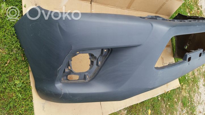 Toyota Hilux VIII Pare-choc avant 52119-0K880