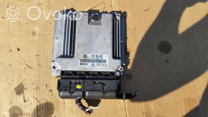 Volkswagen Multivan T5 Engine control unit/module ECU 