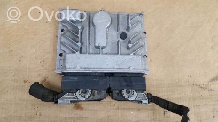 Opel Meriva B Komputer / Sterownik ECU silnika 