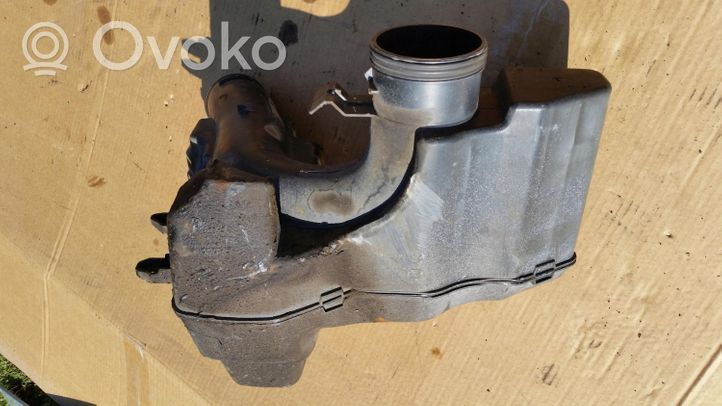 Peugeot 307 Risuonatore di aspirazione 9639788080