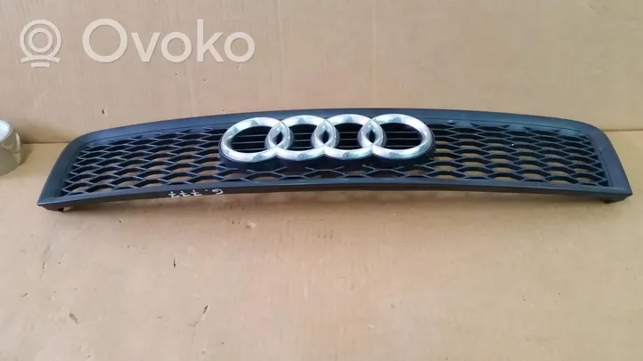 Audi RS6 C5 Atrapa chłodnicy / Grill 4B3853651G