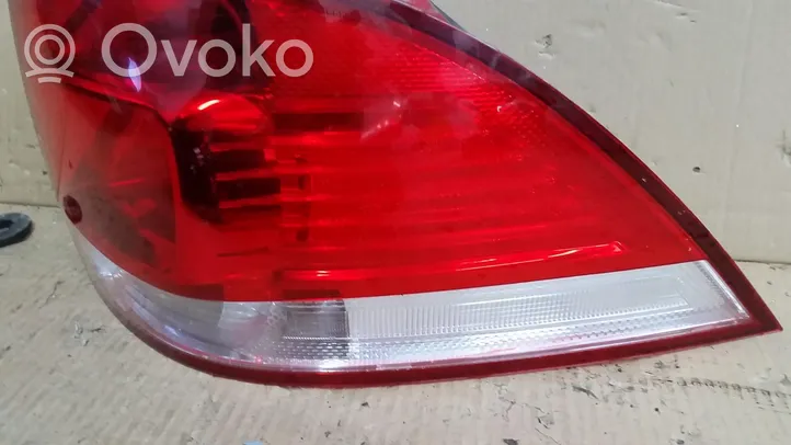 Volkswagen Golf V Lampa tylna 1K9945096