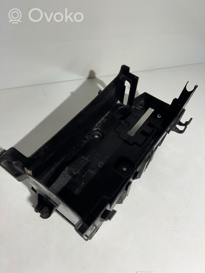 Opel Insignia A Boîte de batterie ASM22818745