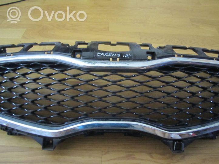 KIA Carens III Grille calandre supérieure de pare-chocs avant 86352A4000