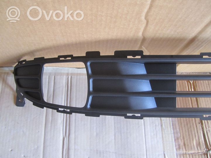 KIA Rio Kratka dolna zderzaka przedniego 865221G010