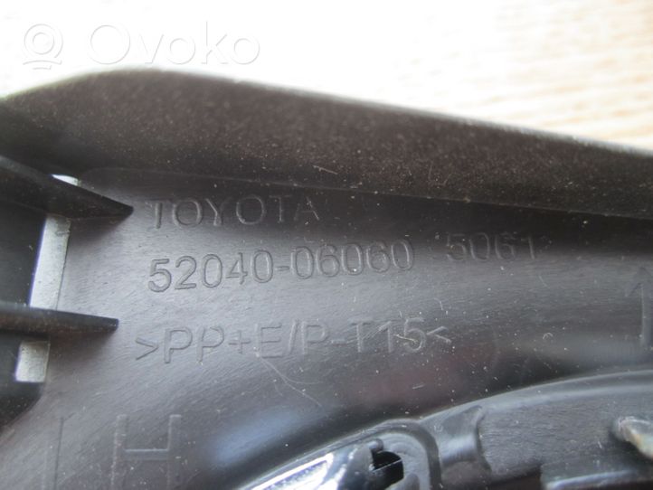 Toyota Camry Grille antibrouillard avant 5204006060