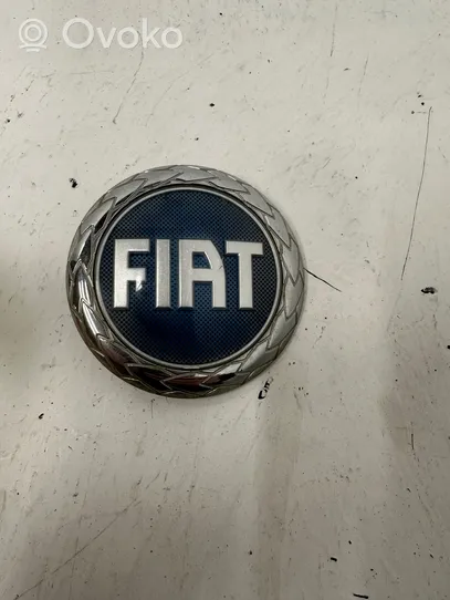 Fiat Punto (199) Emblemat / Znaczek 