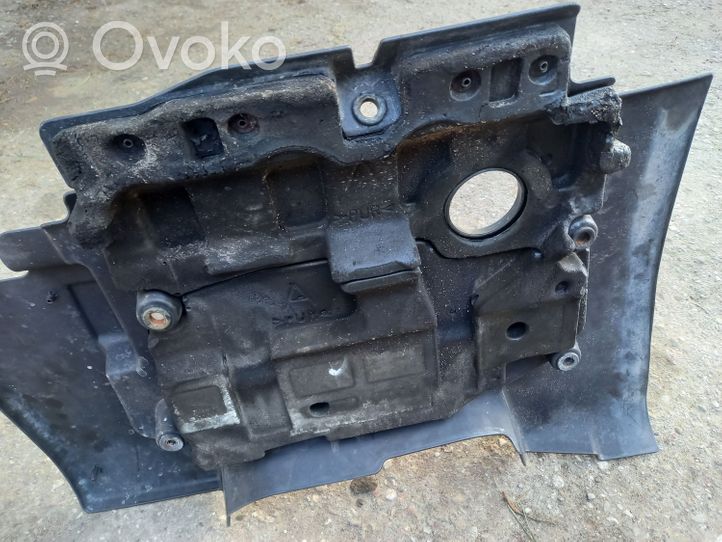 Toyota Avensis T250 Engine cover (trim) D4D