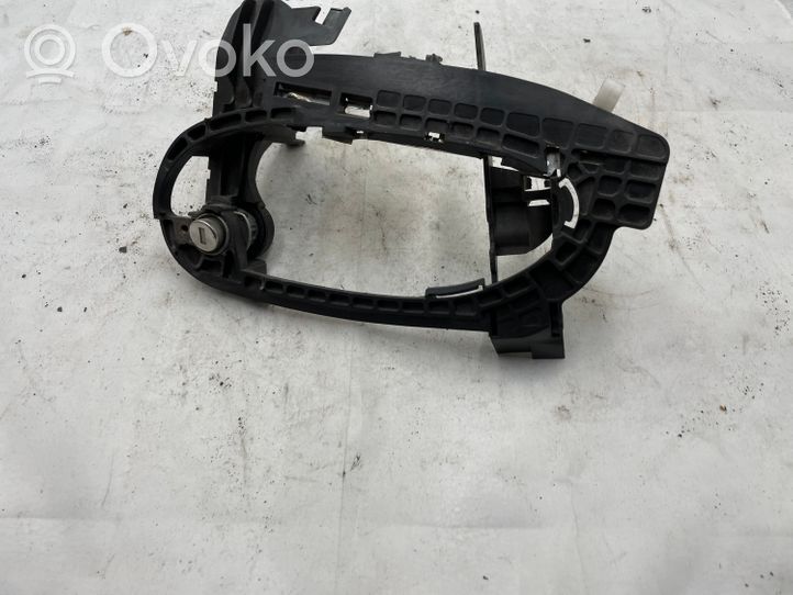 BMW 7 E65 E66 Support poignée extérieur de porte avant coupé 7191575