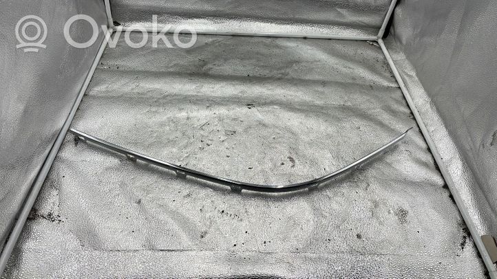 BMW 5 E39 Listwa tylnego błotnika 51118226555