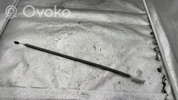 BMW X3 F25 Cable de liberación del freno de mano 5121720590008