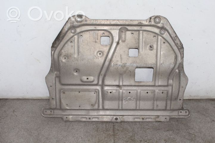 Volkswagen Eos Placa protectora/protector antisalpicaduras motor 1Q0825237B