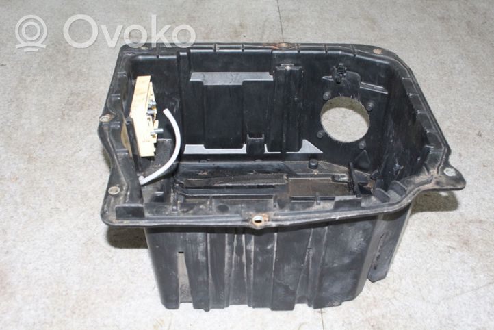 BMW Z4 E85 E86 Battery box tray 7016956