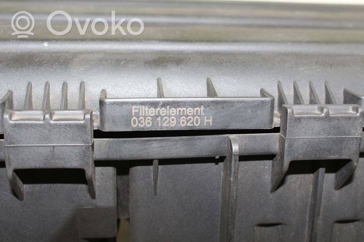 Volkswagen Golf VI Obudowa filtra powietrza 036129620H