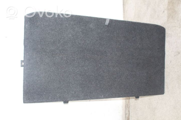 Toyota RAV 4 (XA30) Doublure de coffre arrière, tapis de sol 5841042030