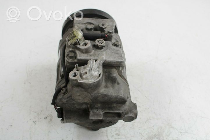 Mercedes-Benz SL R230 Ilmastointilaitteen kompressorin pumppu (A/C) 4472209102