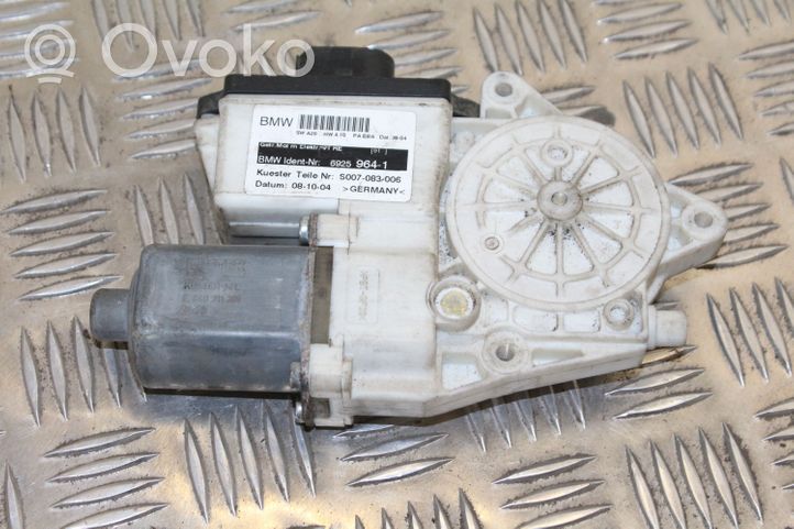 BMW X3 E83 Motorino alzacristalli della portiera anteriore 6925964