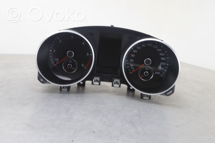 Volkswagen Golf VI Tachimetro (quadro strumenti) 5K0920871A