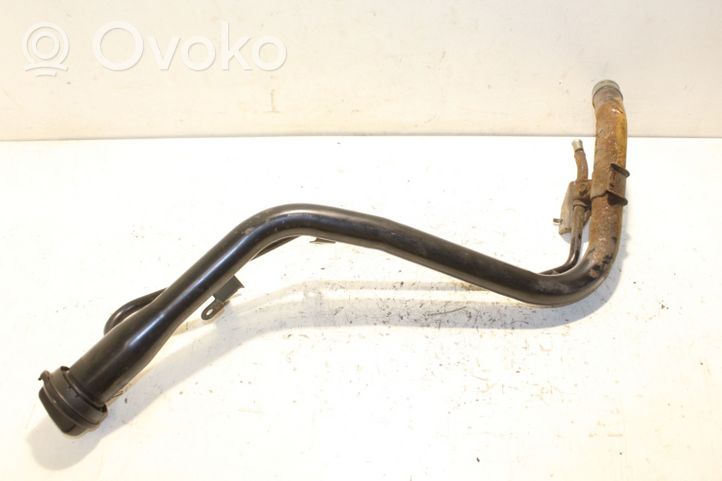 Honda CR-V Fuel tank filler neck pipe 