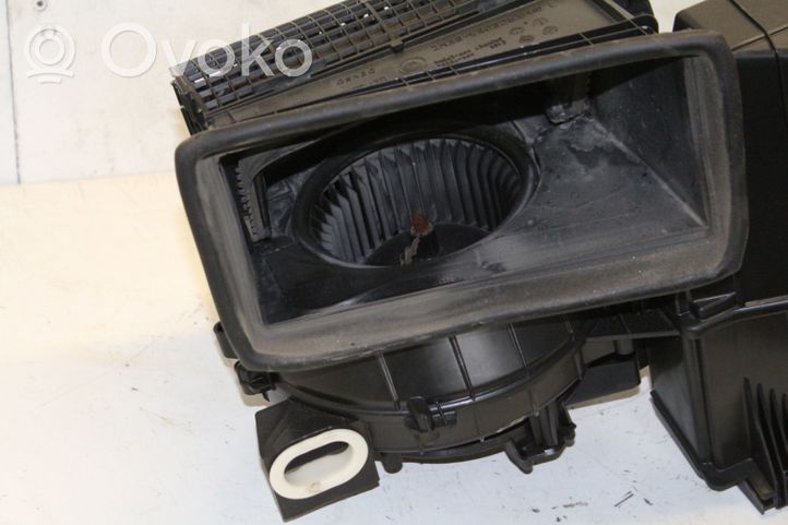 Mercedes-Benz GLA W156 Interior heater climate box assembly A2468301800