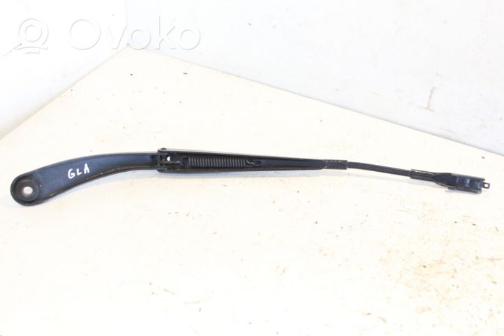 Mercedes-Benz GLA W156 Braccio della spazzola tergicristallo anteriore A1768200044