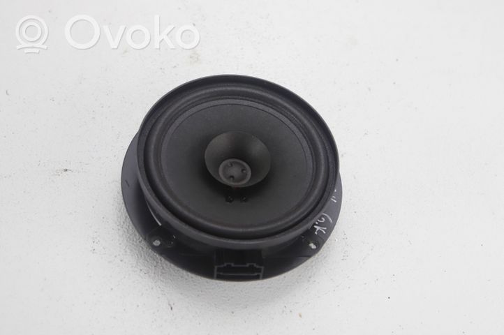 Volkswagen Amarok Garsiakalbis (-iai) galinėse duryse 2H0035453B