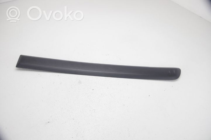 Skoda Yeti (5L) Moulure de porte arrière 5L0853753