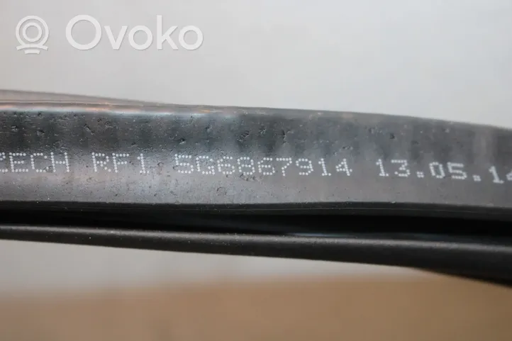 Volkswagen Golf VII Takaoven kumitiiviste (kiinni korissa) 5G6867914