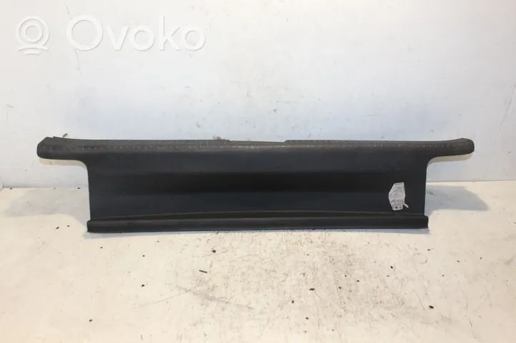 Volkswagen Golf VII Osłona pasa bagażnika 5G6863459K