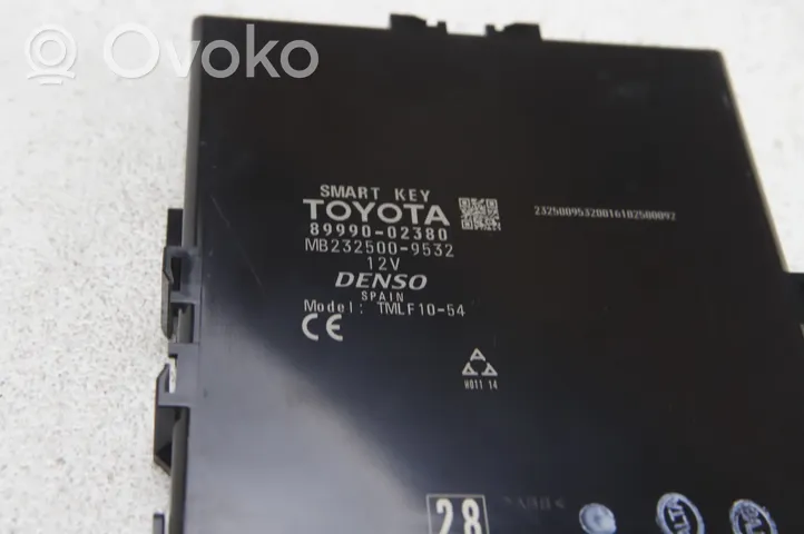 Toyota Auris E180 Avaimettoman käytön ohjainlaite/moduuli 8999002380