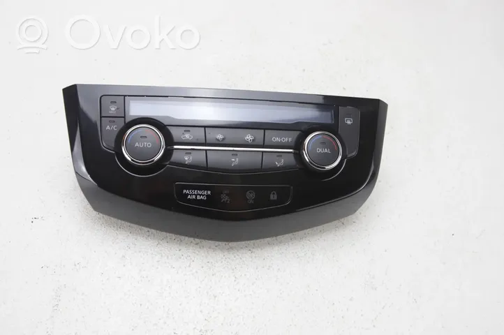 Nissan X-Trail T32 Panel klimatyzacji 275004EA0A