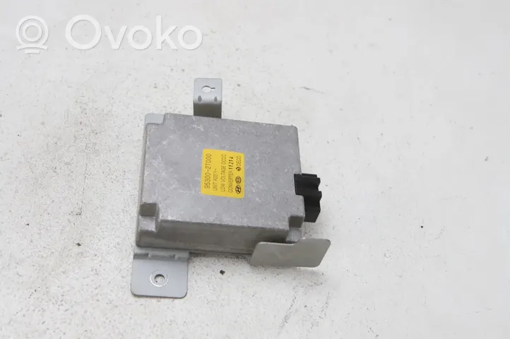 KIA Optima Voltage converter/converter module 95300-2T000