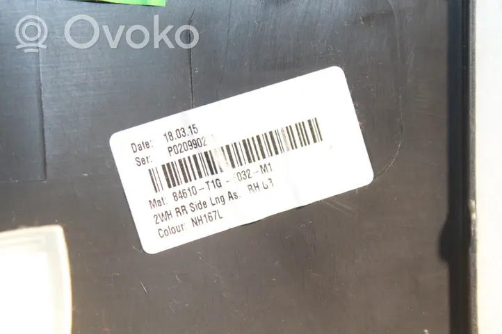 Honda CR-V Dolny panel schowka koła zapasowego 84610T1GE032M1