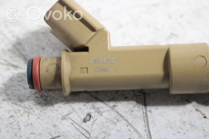 Toyota Auris E180 Injecteur de carburant 23250-0T030