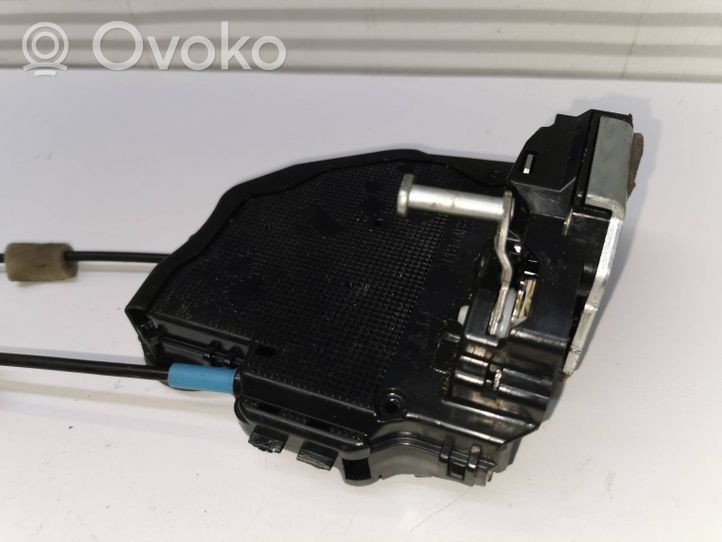 Toyota RAV 4 (XA40) Etuoven lukko A046693