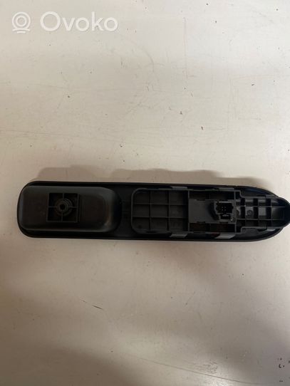 Peugeot 307 Support bouton lève vitre porte avant 09180