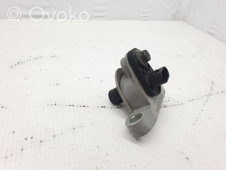 Volvo XC60 Kloķvārpstas stāvokļa sensors 0261210338