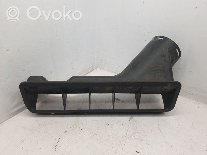 Hyundai Santa Fe Cabin air duct channel 282112B200