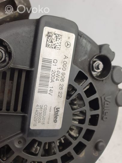 Mercedes-Benz C W205 Generatore/alternatore A0009062822