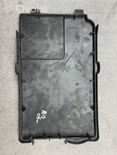 Audi A3 S3 8P Battery box tray cover/lid 1K0915443